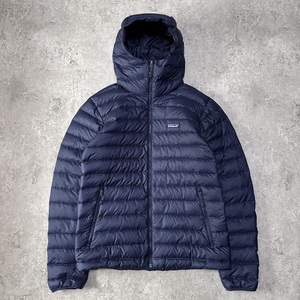 未使用級 Patagonia パタゴニア ダウンセーター フーディ ダウンジャケット ライトダウン アウター メンズ M (L相当) ネイビー 紺 C857