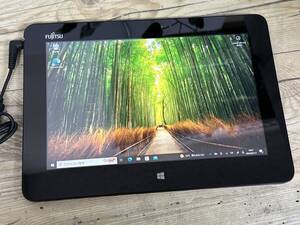 富士通 ARROWS Tab Q555/K64 [Atom Z3795 1.59GHz/RAM:4GB/SSD:64GB/10.1インチ]Windows 10 タブレットPC 動作品 ※ジャンク扱い