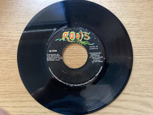 Barrington Levy (Roots) A Yah Me Deh / Dub Version RARE KILLER STEPPER ROOTS!