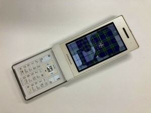 AE117 docomo N-04A ホワイト