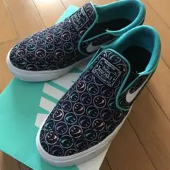 NIKE スニーカー