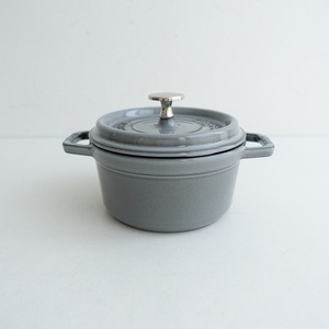 【美品/定価2.4万】staub ストウブ *ピコココット ラウンド 16cm グレー*お鍋両手鍋鉄なべ【陶器】(wa85-2408-134)【71I42】