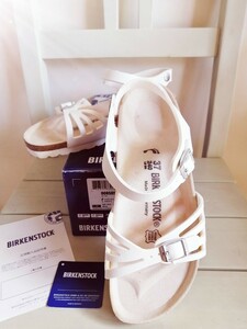 ビルケンシュトック☆。゜定番人気。white。BIRKENSTOCK