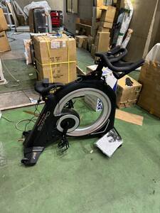 ◆ シックスパッド エアロバイク　MTG SIXPAD HOME GYM The Bike EX 8段階調整 エクササイズ 　バイクEX　※引き取り不可