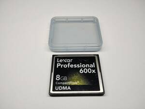 ケース付き　8GB　Lexar　professional　CFカード　コンパクトフラッシュカード　フォーマット済み メモリーカード