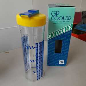 キッチン雑貨】レトロポップ！！ポット　GP COOLER　ペンギン　ウォータージャグ　麦茶入れ　970ml　冷水　ドリンクポット　北欧　冷蔵庫