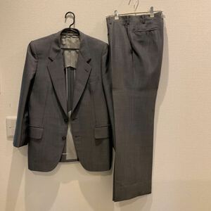 39■TAILOR FOR GENTLMEN SOGO シングルスーツ サイズA4-A5程度　ネーム入り　ひ