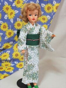 Doll Dressingハンドメイド タミーちゃんサイズ浴衣セット人形アウトフィット/衣装/お洋服/帯/着物/花柄/和服/ドール服/昭和レトロ/tammy緑