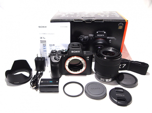 ★新品同様！★SONY ソニー α7 III ILCE-7M3K レンズキット 28-70mm F3.5-5.6 SEL2870 ミラーレス デジタル 一眼レフ 動作確認済 #16-J031