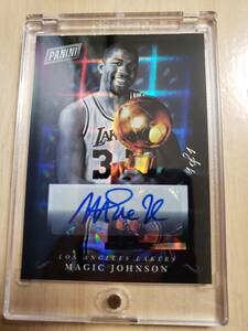 超レア (#1/1) サイン 2014 -15 Panini Black Friday MAGIC JOHNSON Holo Auto / マジック ジョンソン Autograph (5x NBA Champions)