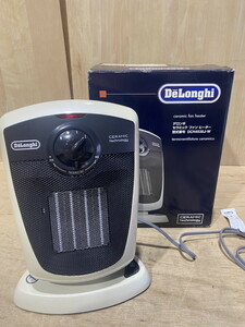 【２１－９５】DeLonghi デロンギ セラミックファンヒーター DCH4530J-W 首振り運転 送風機能付き 白 ホワイト 暖房器具 中古品 長期保管品