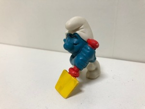 【 スマーフ PVC フィギュア 】 SMURF ヴィンテージ スコップ SHOVEL 人形 / SCHLEICH シュライヒ SMURF VINTAGE TOY PVC FIGURE V6-1-10