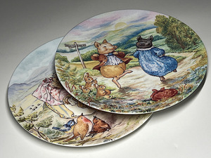 【瑞】ウェッジウッドWEDGWOOD BEATRIX POTTER　飾り皿　２枚まとめて