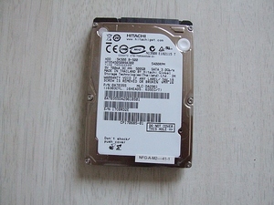 ☆HTS545050B9A300 9.5mm 2.5インチHDD 500ＧＢ (3897時間）☆4054