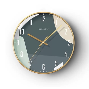 新品　壁掛け時計　北欧風　現代風　高級感　静音　電池式　円形時計　ファッション　エレガント　ベッドルーム 　リビング　C型