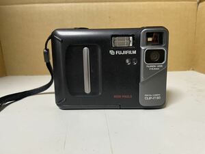 N1031/FUJIFILM 富士フィルム CLIP-IT80 デジタルカメラ 単三電池駆動 通電確認のみ