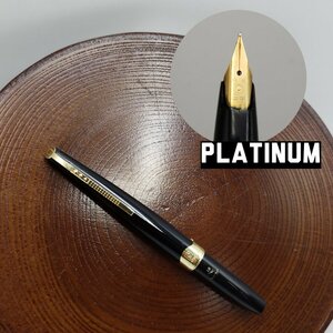 PLATINUM 万年筆 18K ジャンク 状態不明 筆記具 筆記用具 文具 ペン プラチナ万年筆 プラチナ萬年筆 老舗 アンティーク レトロ 【ラa1561】