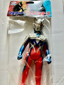 ブルマァクの怪獣シリーズ ウルトラマンゼロ ツブラヤストア限定カラー ソフビ ブルマァク