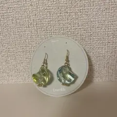 ピアス