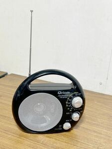 山善(YAMAZEN) キュリオム 野外ラジオ ポータブルラジオ (AM/FM) 防塵・防まつ仕様 YR-M100(B)