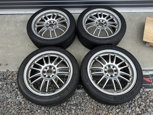 RAYS VOLK RACING RE30 17×7.5JJPCD100 4H OFF+40 ４本セットですが1本は大きな傷　タイヤはおまけ