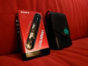 【SONY】WM-101 WALKMAN vintage PORTABLE CASSETTE PLAYER ソニー　ウォークマン ポータブル カセットプレーヤー