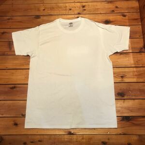フルーツオブザルーム　Tシャツ 無地Tシャツ　未使用品　ホワイト　XLサイズ