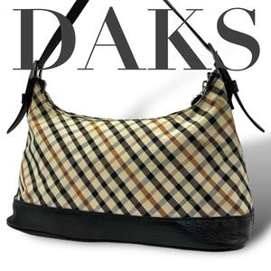 DAKS ダックス　ショルダーバッグ　ハーフムーン　チェック柄　レザー　黒