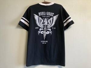 REBEL8 レベルエイト Vネック Tシャツ フットボールシャツ スケボー スケート ハードコア タトゥー グラフティー 西海岸