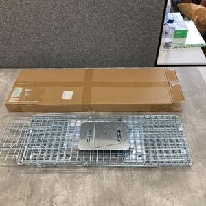 0611c1411 Vtuesxn 動物用 捕獲器 踏み板式 捕獲器 猫の保護器（ サイズ：66×26×23cm）※※同梱不可※※