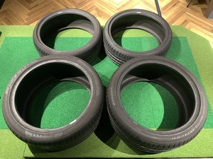 【中古品】PIRELLI ピレリ　P ZERO 295/35 ZR20 （105Y）　タイヤ　4本セット