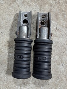 2 カワサキ文字入り リアステップ Z250FT Z550FX Z400FX KH250 KH400 250SS 350SS Z750FX Z1 Z2 KZ900 Z1R 当時物 ビート ヨシムラ コニー