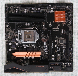 ASROCK B150M Pr04　LGA1151　動作確認済み