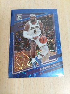 〇21-22 Donruss Optic Blue Velocity L.James レブロン 41