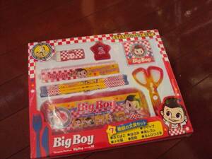 ?未使用品！Big Boyの７種類の文具セット！