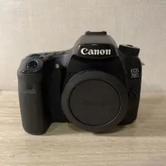 美品. Canon EOS 70D 本体+バッテリー+充電器