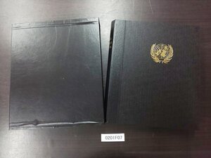 0201F07 外国切手　国連切手アルバム　2009-2011　グリーティング　コイン国旗　普通切手など　46ページまとめ＊詳細は写真参照