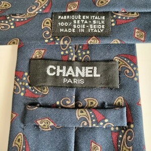 CHANEL(シャネル)紺丸菱形模様ネクタイ