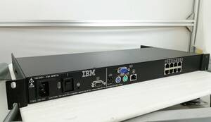 IBM 41Y9310 / 1735-3LX Console Switch 1x8ポート 8ポートKVMコンソールスイッチ 1Uラックマウント可能 即納 返品保証付【H24053133】