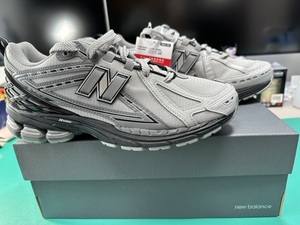 ☆★未使用新品！New Balance M1906RHA GRAY 27.5cm★☆