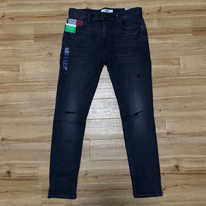 USA仕様 【W42/L32】 TOMMY HILFIGER トミーヒルフィガー TJ SkinnyJeans 強ストレッチ スキニージーンズ ビンテージブラック (R4F-19)