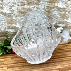 未使用品 BOHEMIA CRYSTAL レースカット花籠型ボウル中