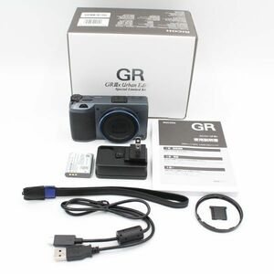 ショット数2729回。★美品★ RICOH リコー GR IIIx Urban Edition Special Limited Kit