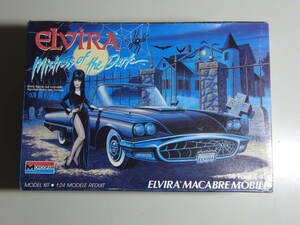 モノグラム　1/24　ELVIRA MACABRE MOBILL　’58　フォード　サンダーバード