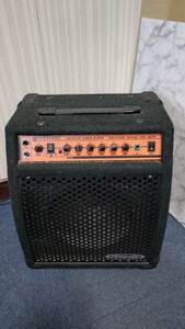 S1251 FERNANDES OS-30R ギターアンプ 楽器 機材 フェルナンデス 音出し確認OK その他詳細動作未確認 現状品