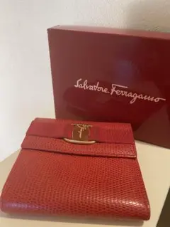 Salvatore Ferragamo 三つ折り財布 レッド