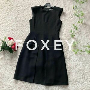 フォクシーニューヨーク　ノースリーブ　タックフレアワンピース　黒　日本製　40サイズ　FOXEY NEW YORK