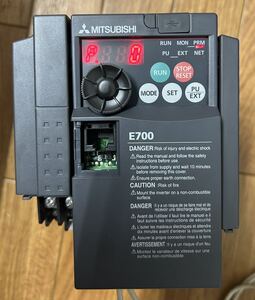 通電確認済　MITSUBISHI インバーター FR-E720-080-NA