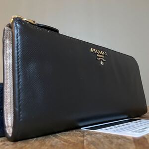 一円　美品　 PRADA プラダ　 男女　 レザー　 ブラック　 長財布　 サフィアーノレザー　 小銭入れ有り　ラウンドファスナー　 ブラック