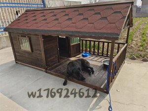 大好評☆良い品質☆ドッグハウス 室外 ドアと窓付きの犬用犬小屋 ホームタウン ドッグハウス テラス 屋外 木製 大型犬用 XL 犬小屋